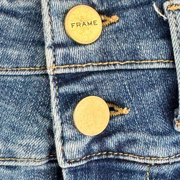 FRAME Le Catroux Center Seam High Waist Flare Jeans – Ashton Wash | 24 - Picture 2 of 6